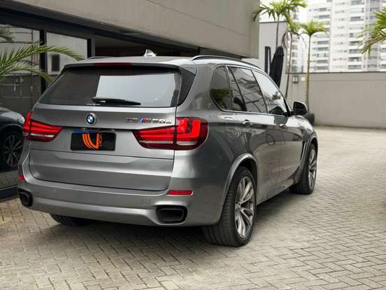 BMW-X5-3.0 4X4 M50D I6 TURBO DIESEL 4P AUTOMÁTICO BMW-X5-2016