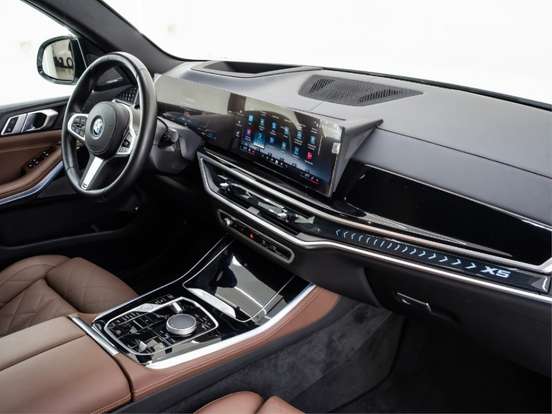 BMW-X5-3.0 I6 TURBO HÍBRIDO XDRIVE50E M SPORT AUTOMÁTICO BMW-X5-2024