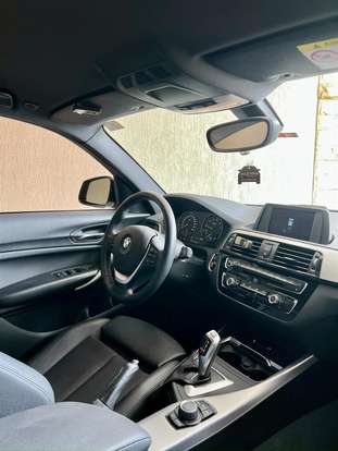 BMW-120i-2019