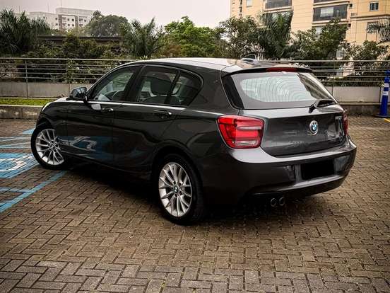 BMW-120i-2.0 16V SPORT ACTIVEFLEX 4P AUTOMÁTICO BMW-120i-2015