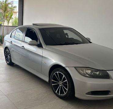 BMW-320i-2008