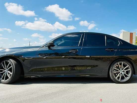 BMW-320i-2.0 16V TURBO GASOLINA SPORT GP AUTOMÁTICO BMW-320i-2020