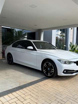 BMW-320i-2016
