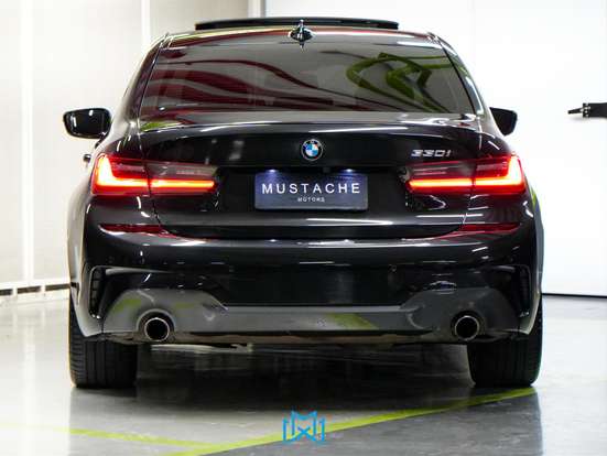 BMW-330i-2020