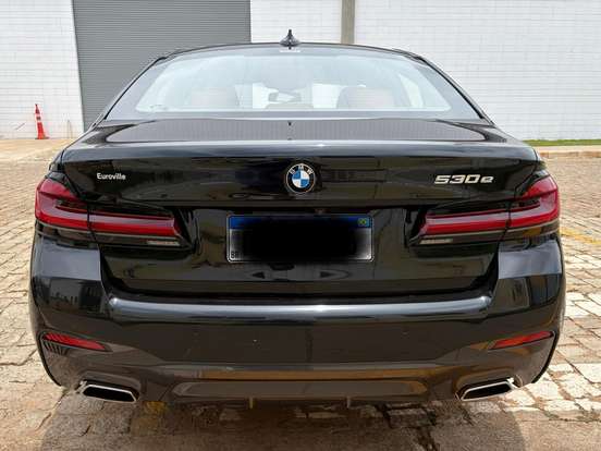 BMW-530e-2.0 16V TWINPOWER HÍBRIDO M SPORT AUTOMÁTICO BMW-530e-2021
