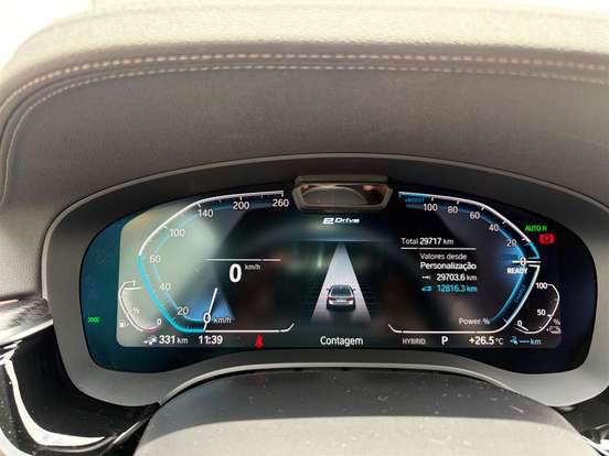 BMW-530e-2021