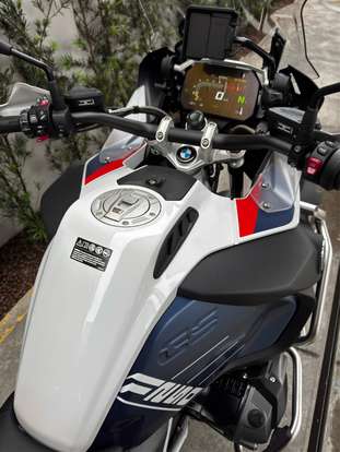 BMW-R 1250 GS ADVENTURE PREMIUM BMW-R 1250 GS ADVENTURE PREMIUM-2024