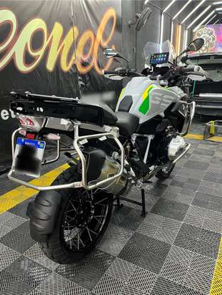 BMW-R 1250 GS PREMIUM BRASIL SPECIAL EDITION-2022