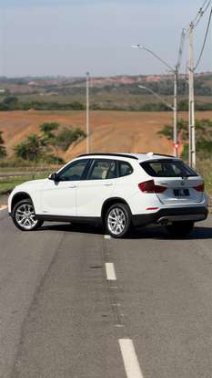 BMW-X1-2015
