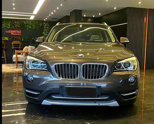 BMW-X1-2013