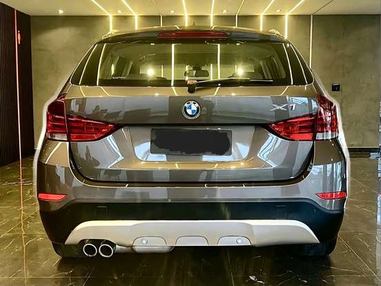 BMW-X1-2.0 16V TURBO GASOLINA SDRIVE20I 4P AUTOMÁTICO BMW-X1-2013