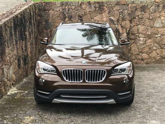 BMW-X1-2012