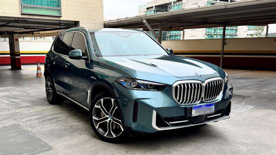 BMW-X5-3.0 I6 TURBO HÍBRIDO XDRIVE50E X-LINE AUTOMÁTICO BMW-X5-2024