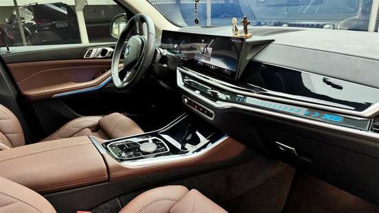 BMW-X5-2024