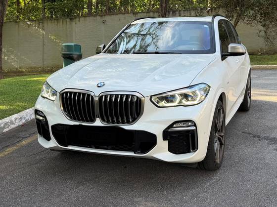 BMW X5 4.4 4X4 M50I TURBO GASOLINA 4P AUTOMÁTICO