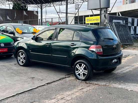 CHEVROLET-AGILE-2010