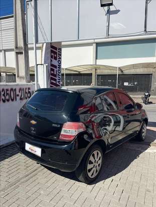 CHEVROLET-AGILE-2011
