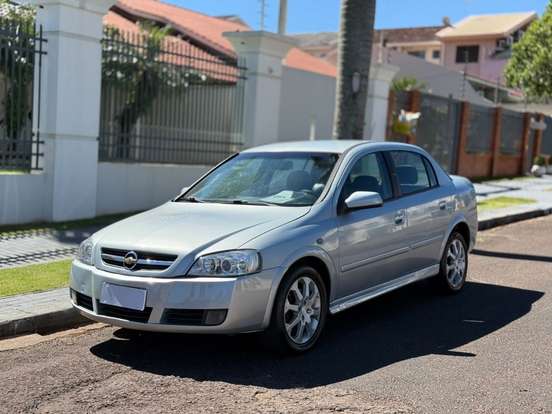 CHEVROLET-ASTRA-2011
