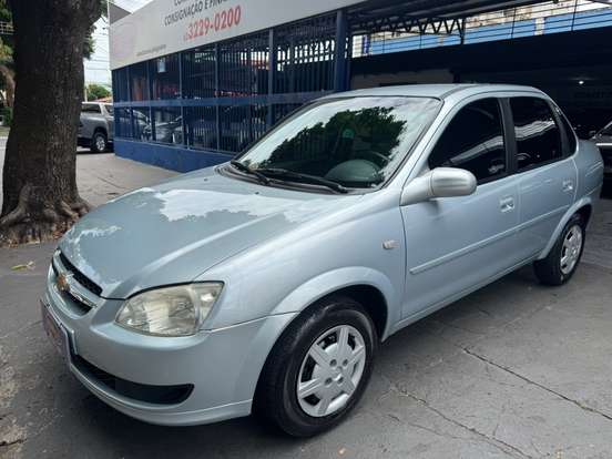 CHEVROLET-CLASSIC-2010