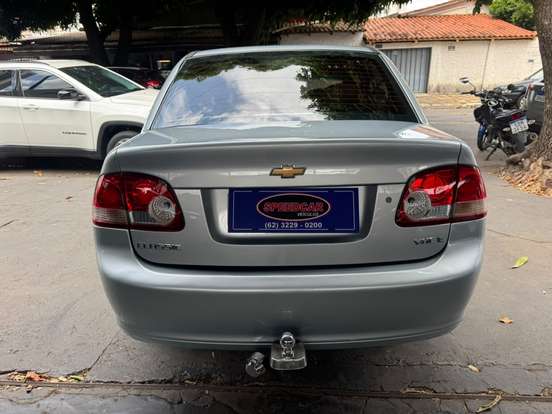 CHEVROLET-CLASSIC-2010