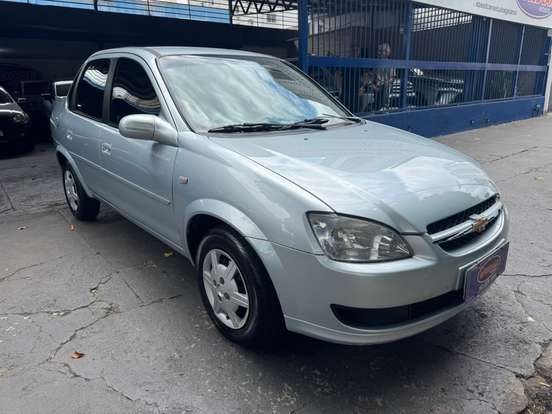 CHEVROLET-CLASSIC-2010