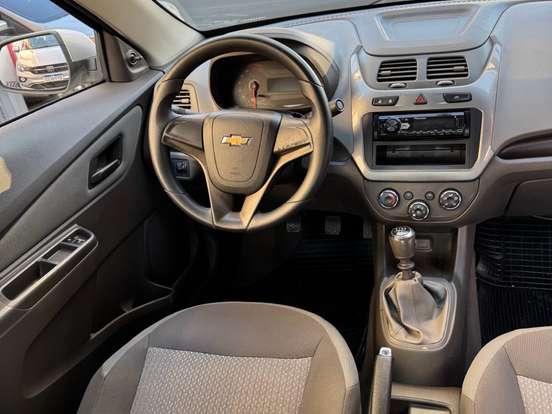 CHEVROLET-COBALT-1.4 MPFI LT 8V FLEX 4P MANUAL CHEVROLET-COBALT-2015
