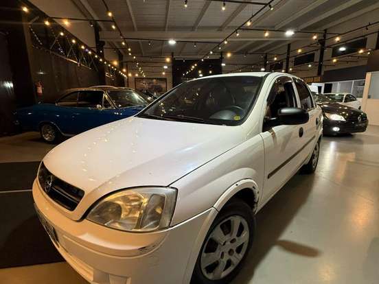 CHEVROLET-CORSA-1.0 MPFI SEDAN 8V GASOLINA 4P MANUAL CHEVROLET-CORSA-2003