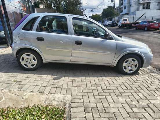 CHEVROLET-CORSA-2012