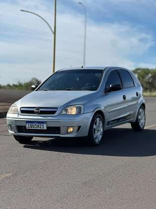 CHEVROLET-CORSA-2010