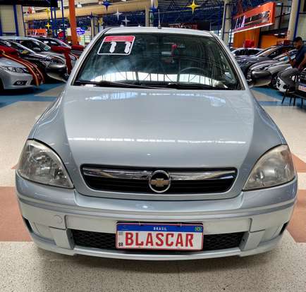 CHEVROLET-CORSA-2011