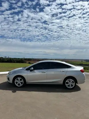 CHEVROLET-CRUZE-2019