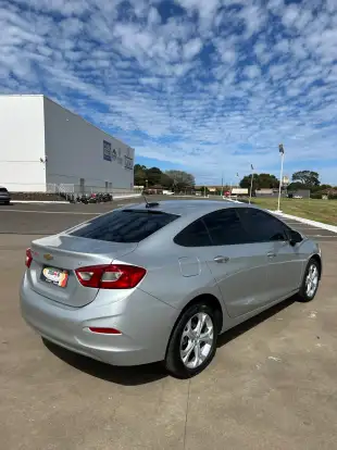 CHEVROLET-CRUZE-2019