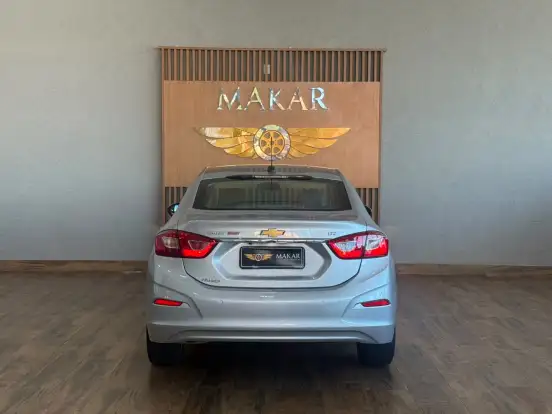 CHEVROLET-CRUZE-2019