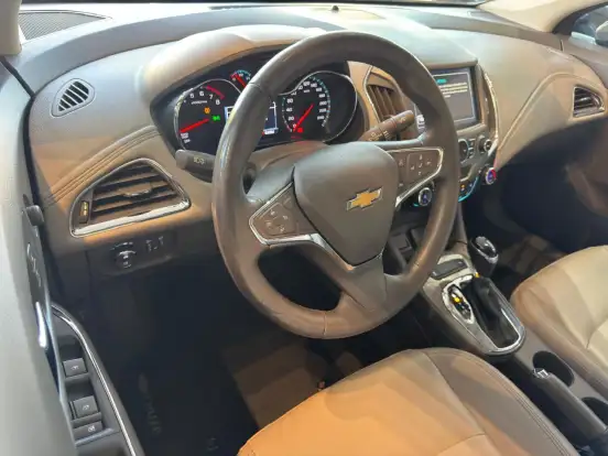 CHEVROLET-CRUZE-2019