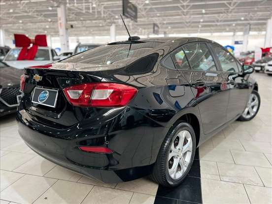 CHEVROLET-CRUZE-2022