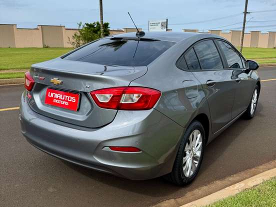 CHEVROLET-CRUZE-1.4 TURBO LT 16V FLEX 4P AUTOMÁTICO CHEVROLET-CRUZE-2017