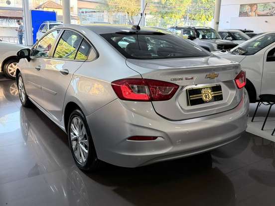 CHEVROLET-CRUZE-1.4 TURBO LT 16V FLEX 4P AUTOMÁTICO CHEVROLET-CRUZE-2017