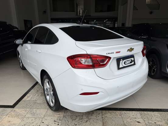 CHEVROLET-CRUZE-2022