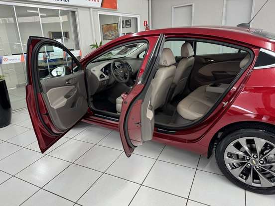 CHEVROLET-CRUZE-2018
