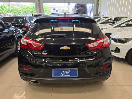 CHEVROLET-CRUZE-2017