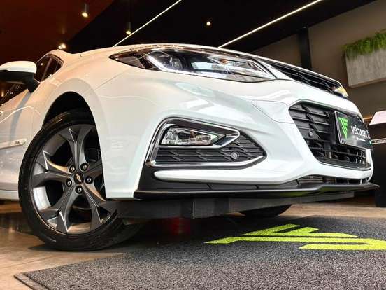 CHEVROLET-CRUZE-2019