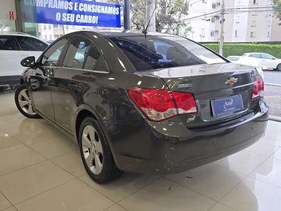 CHEVROLET-CRUZE-2012