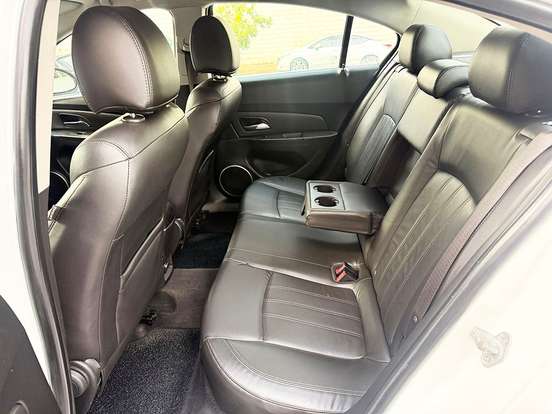CHEVROLET-CRUZE-2014