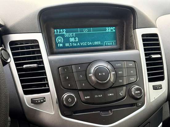 CHEVROLET-CRUZE-2014
