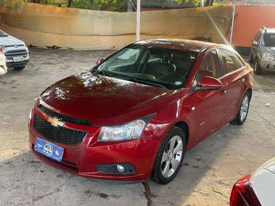 CHEVROLET-CRUZE-2013