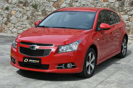 CHEVROLET-CRUZE-2013