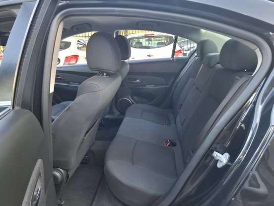 CHEVROLET-CRUZE-2012