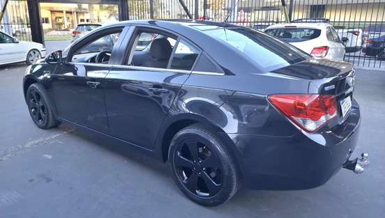 CHEVROLET-CRUZE-2012