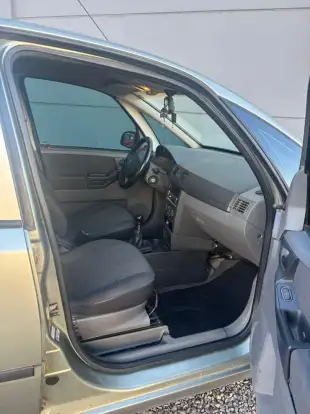 CHEVROLET-MERIVA-2006