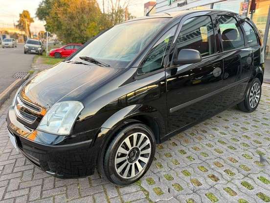 CHEVROLET-MERIVA-2010